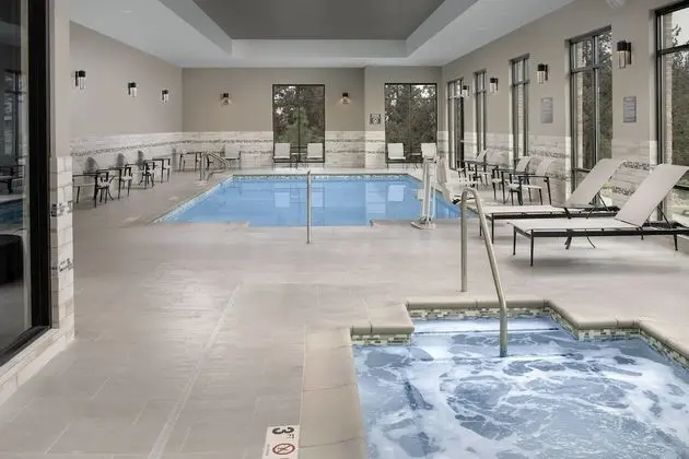 Residence Inn by Marriott Bend - Havuz