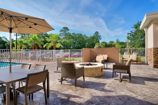 Residence Inn by Marriott Brunswick - Havuz