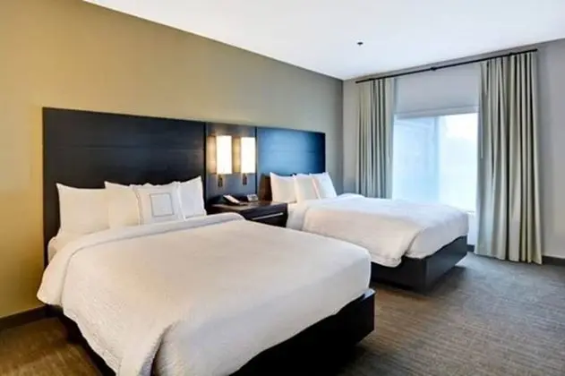 Residence Inn by Marriott Cleveland Airport/Middleburg Heights - Oda