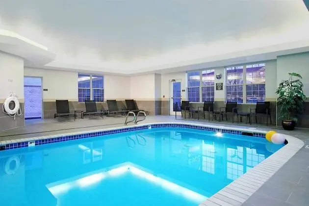 Residence Inn by Marriott Colorado Springs South - Havuz