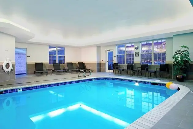 Residence Inn by Marriott Colorado Springs South - Havuz