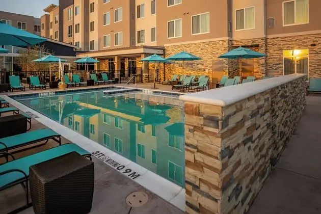 Residence Inn by Marriott Dallas at The Canyon - Havuz