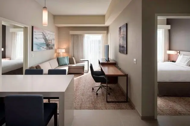 Residence Inn by Marriott Detroit Farmington Hills - Oda