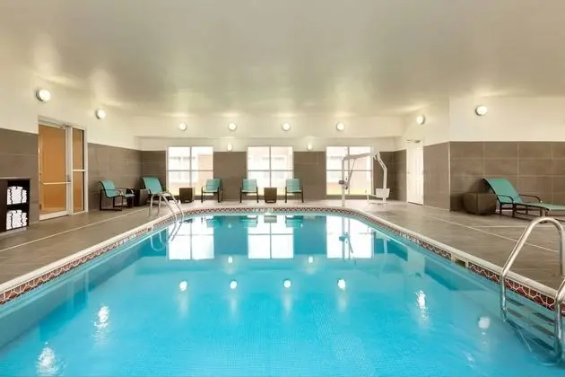 Residence Inn by Marriott East Peoria - Havuz