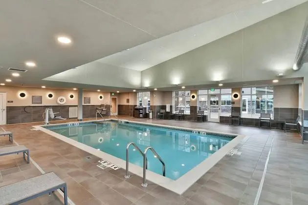 Residence Inn by Marriott Eau Claire - Havuz