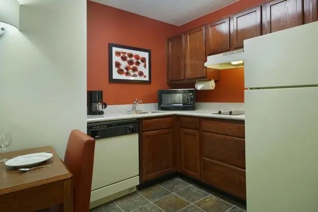 Residence Inn by Marriott Greenville-Spartanburg Airport - Mutfak