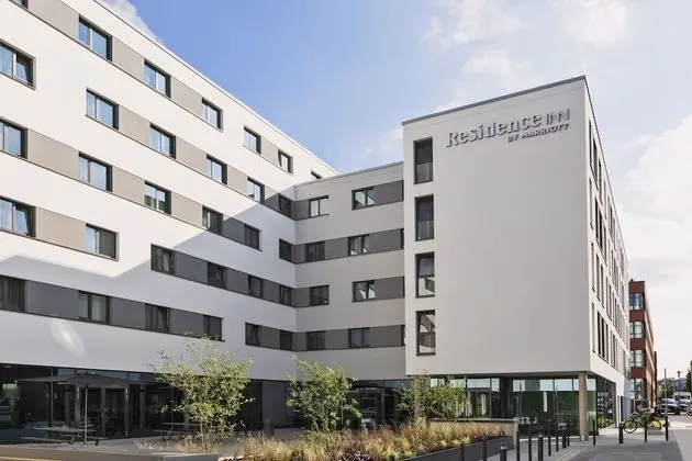 Residence Inn by Marriott Hamburg Altona - Dış Mekan