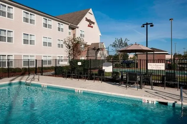 Residence Inn by Marriott Hattiesburg - Havuz