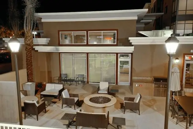 Residence Inn by Marriott Las Vegas South/Henderson - Dış Mekan