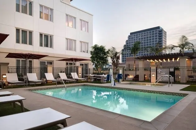 Residence Inn by Marriott Los Angeles Glendale - Havuz