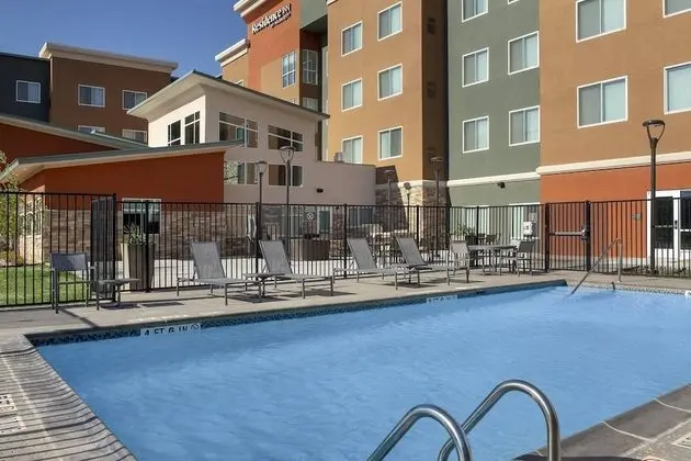Residence Inn by Marriott Lubbock Southwest - Havuz