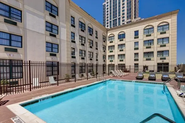 Residence Inn By Marriott New Rochelle - Havuz