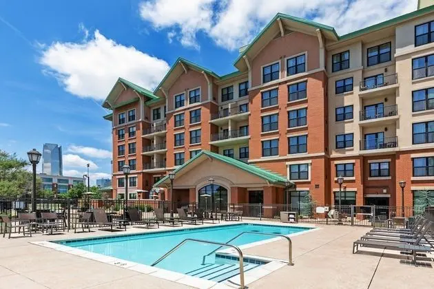 Residence Inn by Marriott Oklahoma City Downtown/Bricktown - Havuz