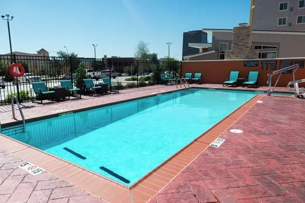 Residence Inn by Marriott Oklahoma City Northwest - Havuz