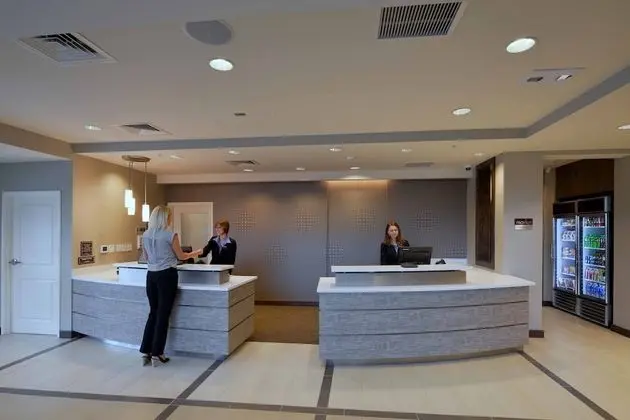 Residence Inn by Marriott Omaha Aksarben Village - Lobi
