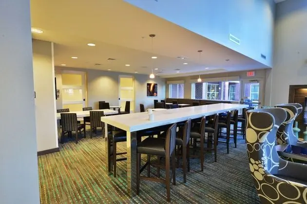 Residence Inn by Marriott Omaha Aksarben Village - Yerinde Yemek