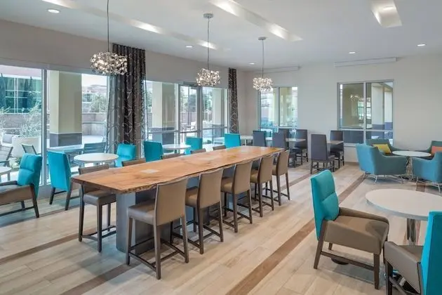 Residence Inn by Marriott Ontario Rancho Cucamonga - Yerinde Yemek