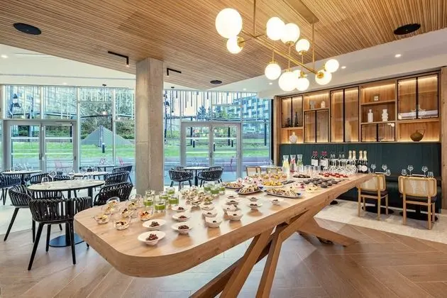Residence Inn by Marriott Paris Charles de Gaulle Airport - Yerinde Yemek