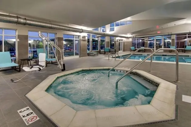 Residence Inn by Marriott Philadelphia Valley Forge - Havuz