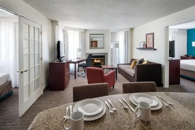 Residence Inn by Marriott Pleasant Hill - Oda