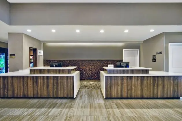 Residence Inn by Marriott Reading - Lobi