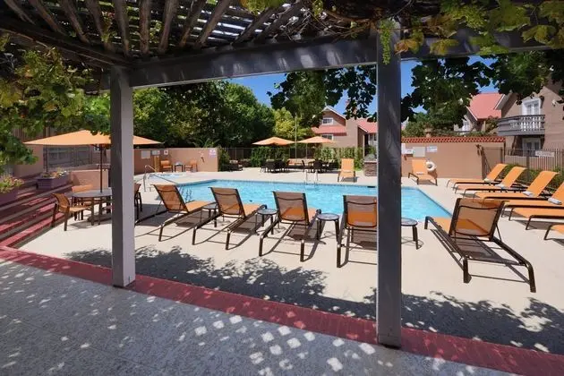 Residence Inn by Marriott Santa Fe - Havuz