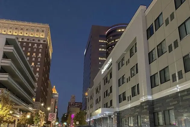 Residence Inn by Marriott Tulsa Downtown - Dış Mekan
