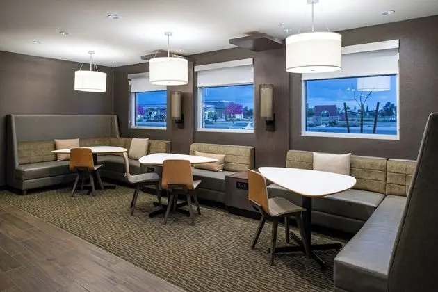 Residence Inn by Marriott Visalia - Lobi