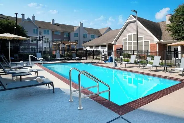 Residence Inn New Orleans Metairie - Havuz
