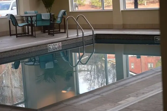 Residence Inn Pittsburgh Monroeville/Wilkins - Havuz