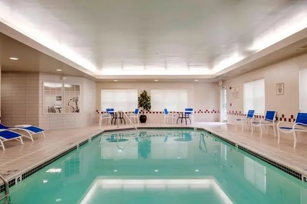 Residence Inn Portsmouth - Havuz