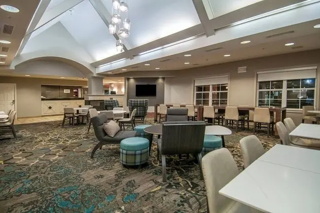 Residence Inn Springdale - Lobi