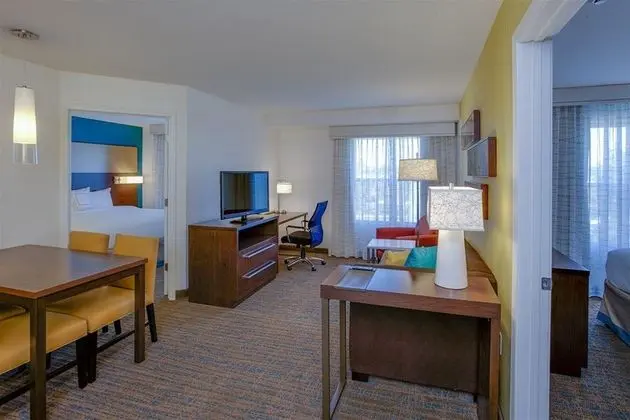 Residence Inn Springfield Chicopee - Genel