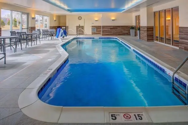 Residence Inn St Louis Westport - Havuz