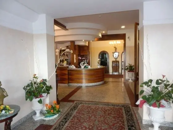 Hotel Residence Villa Jolanda - Lobi
