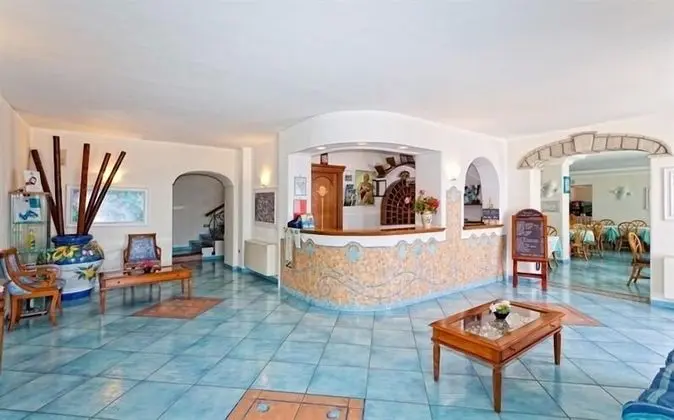 Hotel Residence La Rosa - Lobi