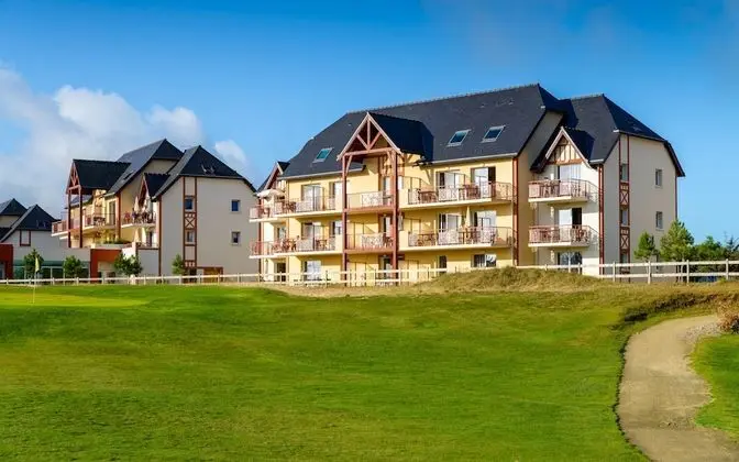 Résidence Lagrange Vacances Cap Green - Dış Mekan