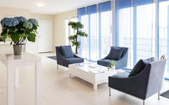 Résidence Lagrange Vacances Les Balcons de l'Océan - Lobi