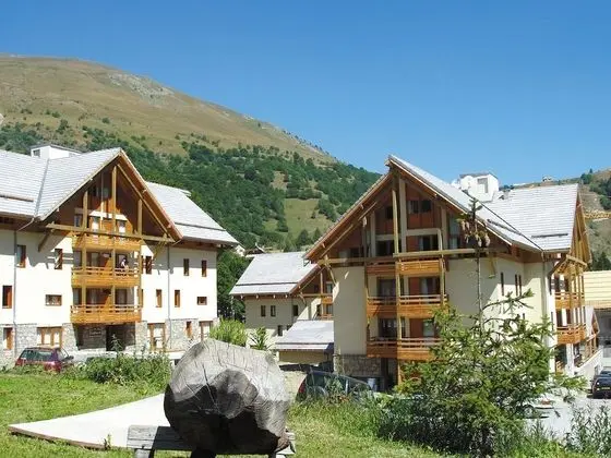 Résidence Lagrange Vacances les Chalets du Galibier 1 et 2