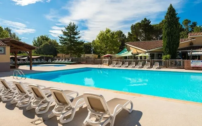 Residence Lagrange Vacances Les Mazets de Gaujac