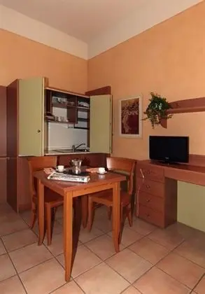 Residence Liberty Hotel - Yerinde Yemek