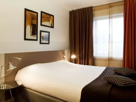 Residence Mercure Paris La Defense Grande Arche - Oda