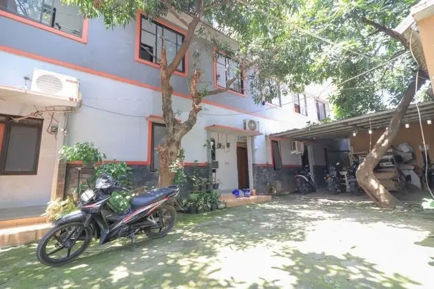 Residence Minimalis Mampang - Dış Mekan
