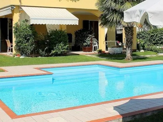 Residence near Lake Garda - Havuz