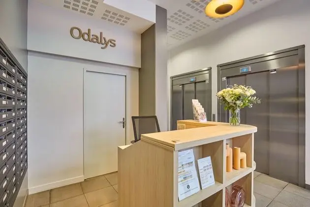 Résidence Odalys Paris Rueil - Lobi