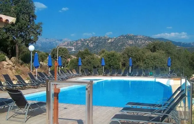 Résidence Odalys San Martinu - Havuz