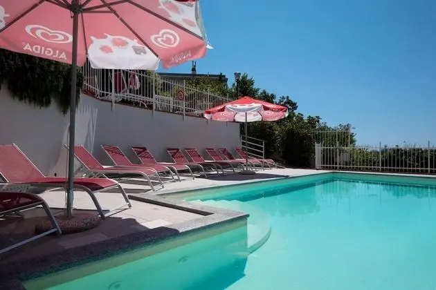 Residence Oleandro - Havuz