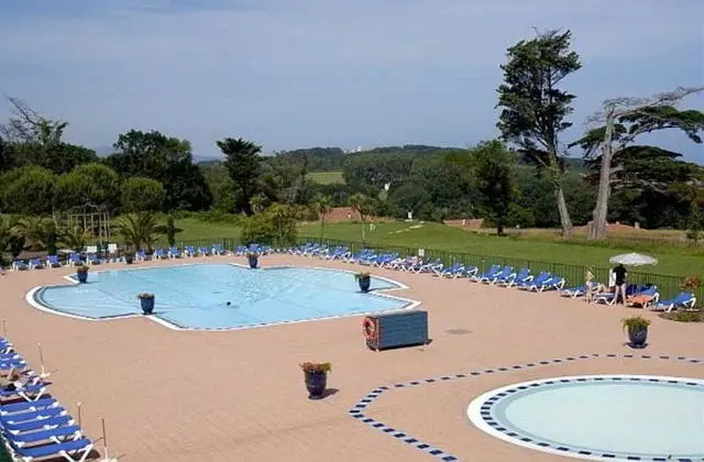 Residence P&V le Domaine de Bordaberry - Havuz