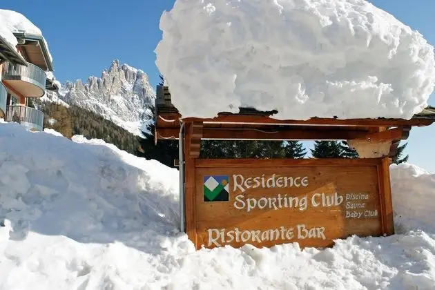 Residence Sporting Club Aparthotel