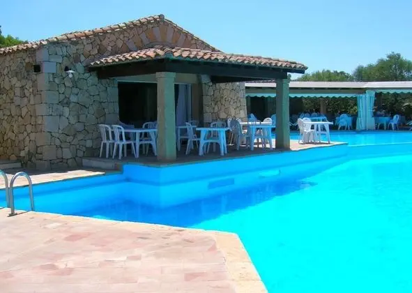 Residence Stella Di Gallura - Havuz